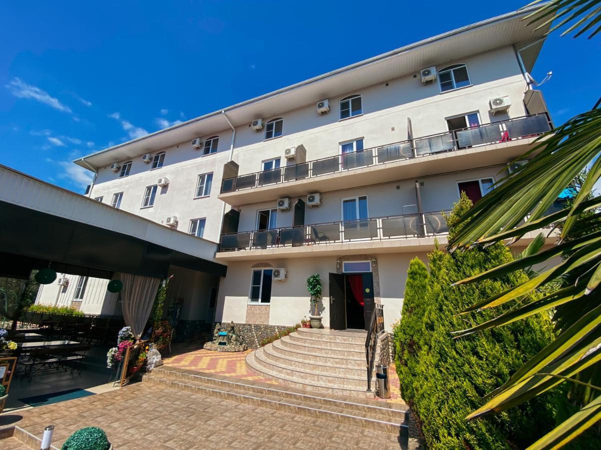 Park-Hotel Abkhazia Tsandrypsh Εξωτερικό φωτογραφία