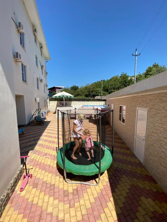 Park-Hotel Abkhazia Tsandrypsh Εξωτερικό φωτογραφία