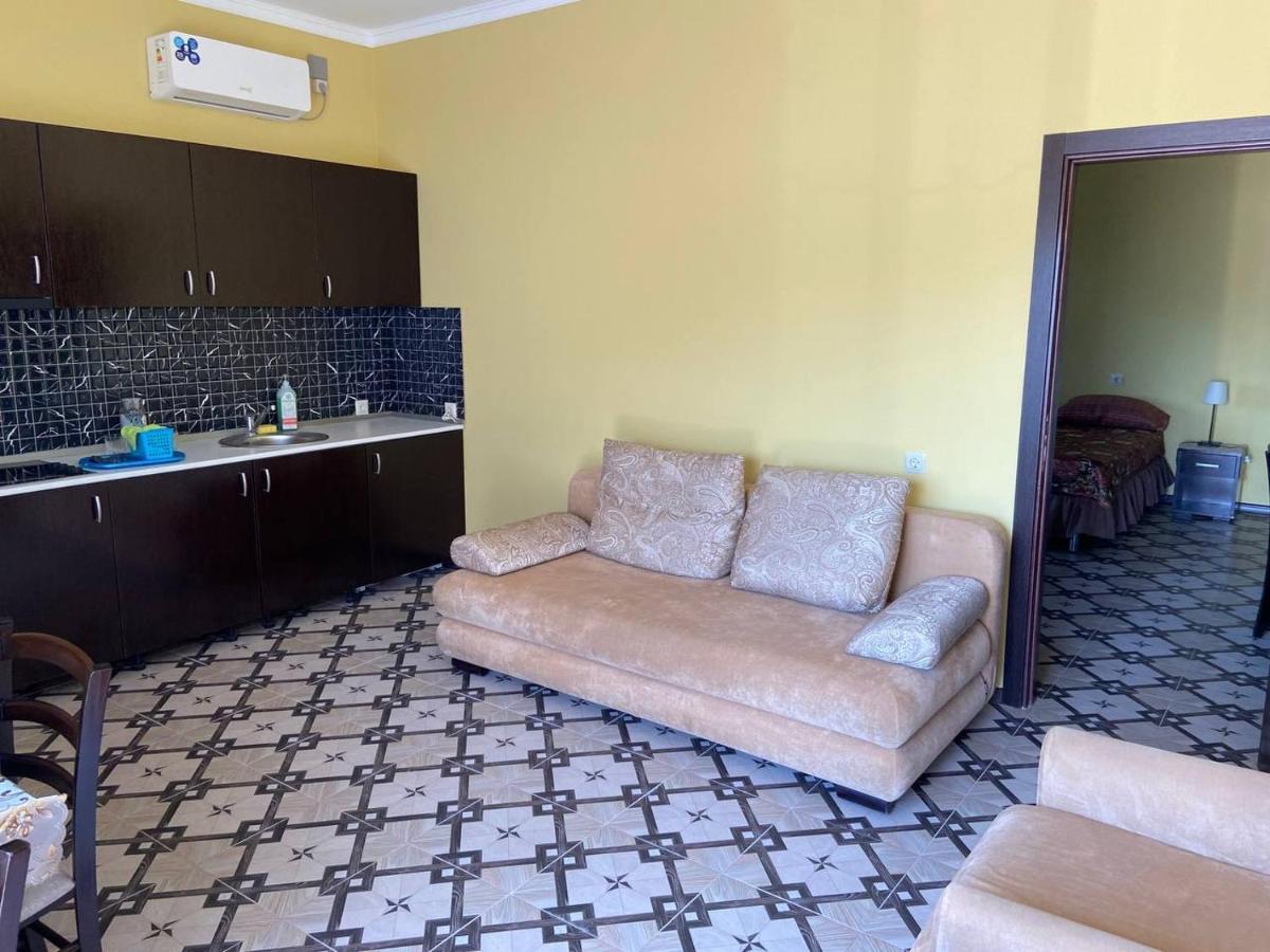 Park-Hotel Abkhazia Tsandrypsh Εξωτερικό φωτογραφία